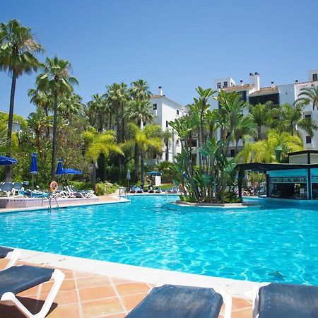 Beachfront Luxury Complex With Tropical Gardens & Pools Marbella Kültér fotó