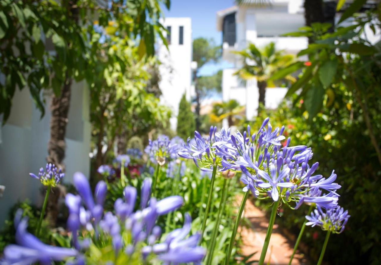 Beachfront Luxury Complex With Tropical Gardens & Pools Marbella Kültér fotó